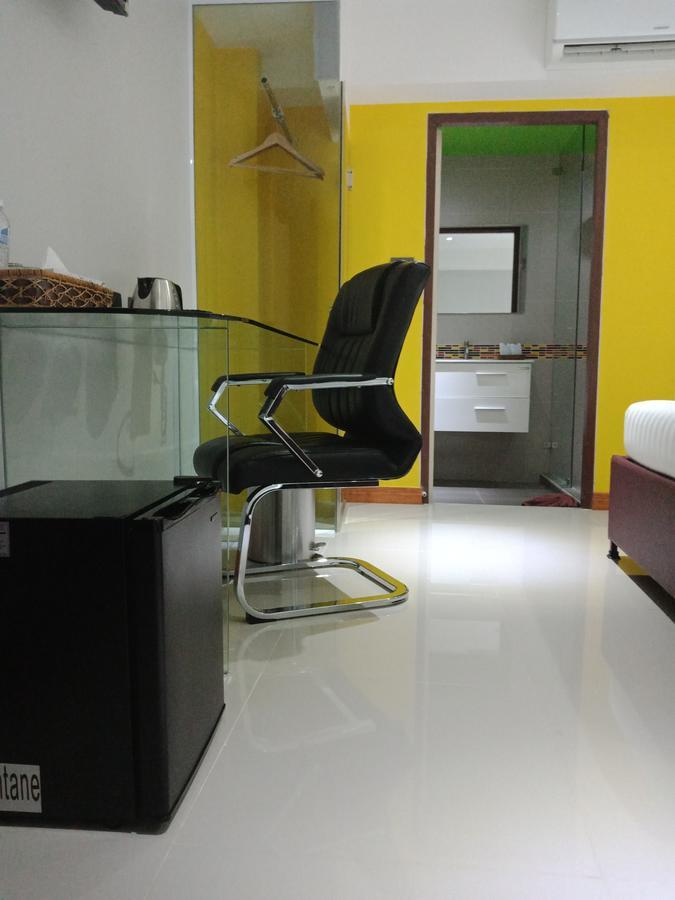 Blue Orchids Hotel Hat Yai Esterno foto