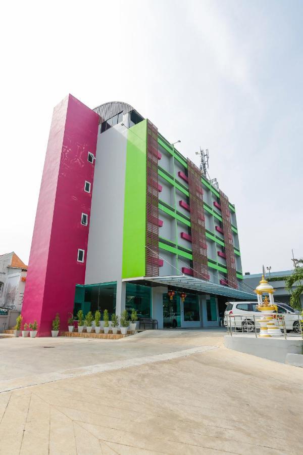 Blue Orchids Hotel Hat Yai Esterno foto